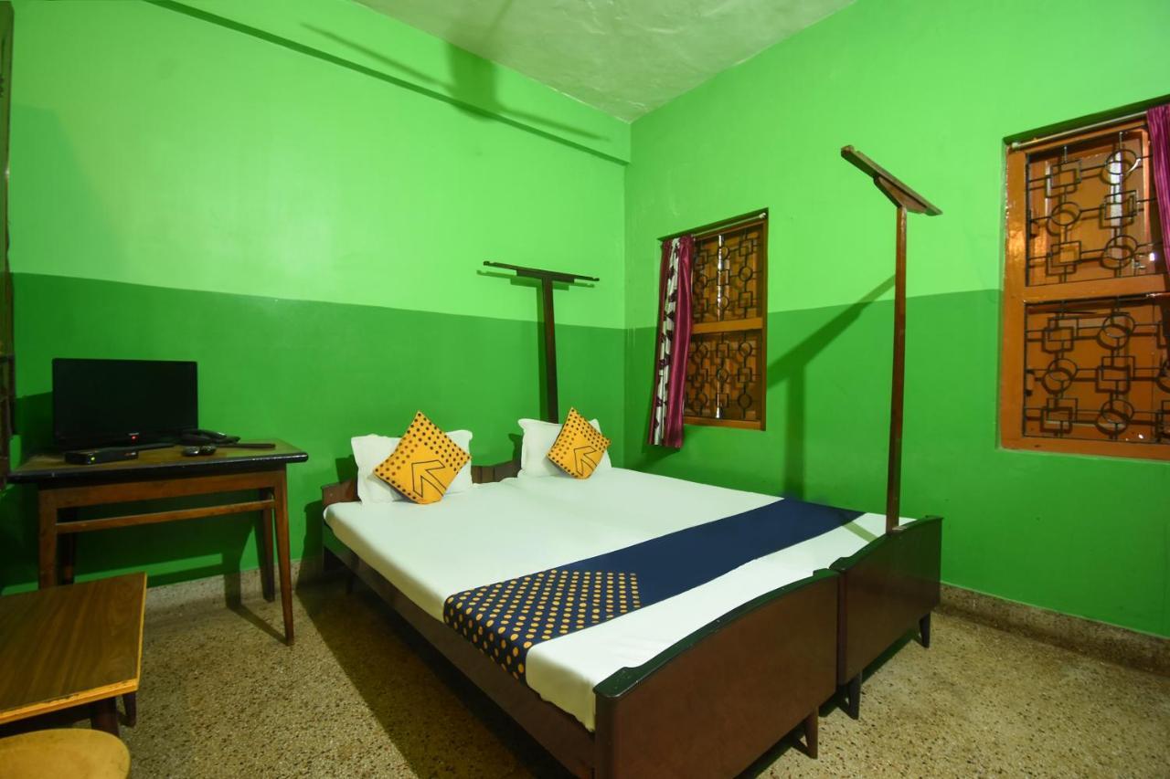 Spot On Hotel Vijaya カタック エクステリア 写真